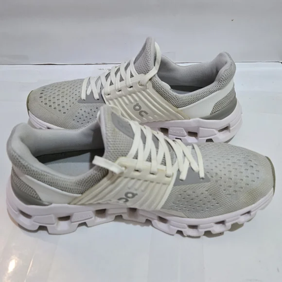 Cloudswift Glacier White Athletic Comfort Running Shoes - Picture 2 of 7